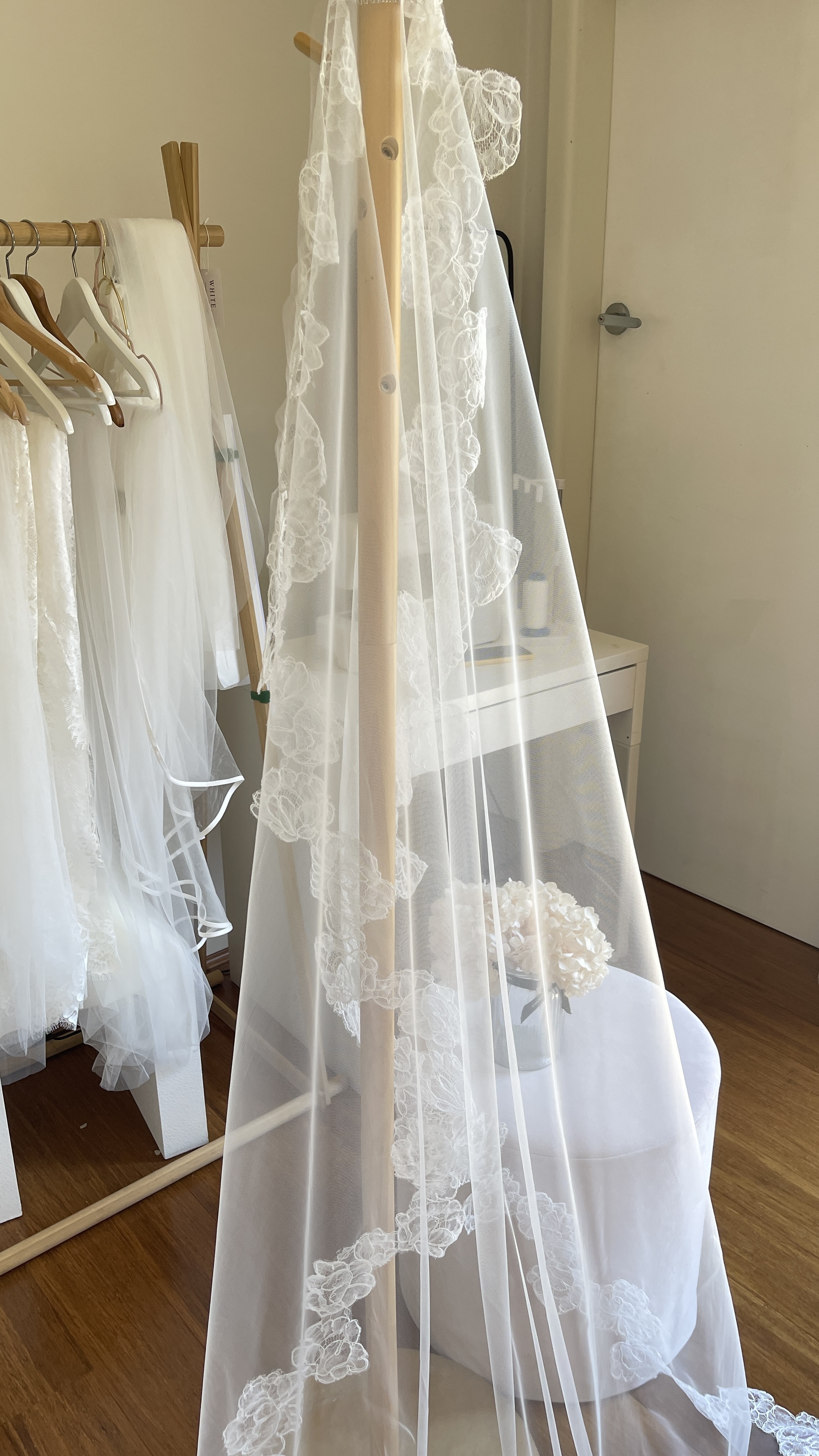 Mira veil